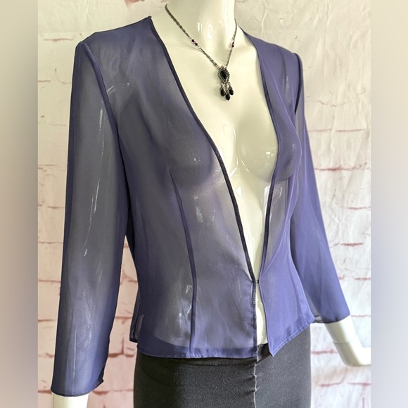 Sheer lightweight Periwinkle Blue Three Quarter Inch Sleeve Shrug Top Size XS - Picture 8 of 15